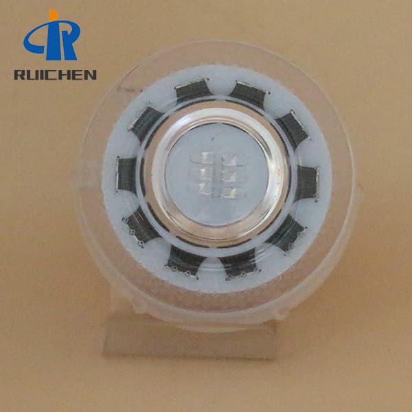Round Road Stud Light For Freeway With Shank